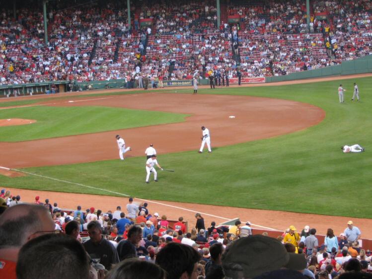 The Red Sox warm-up