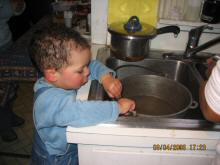 Alex wants to help with the dishes